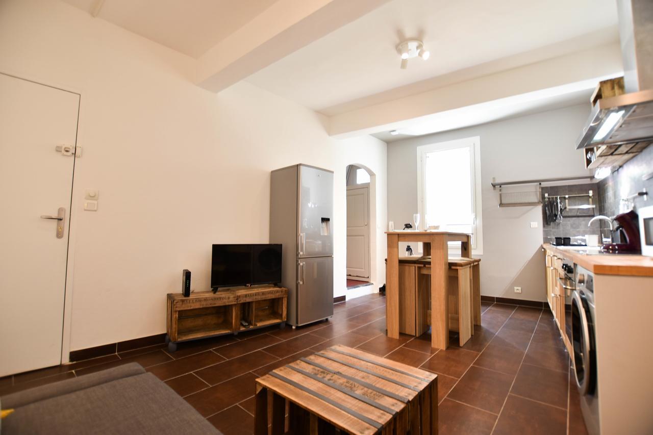 Succès - Très beau Duplex dans le coeur de la ville d'Arles Esterno foto