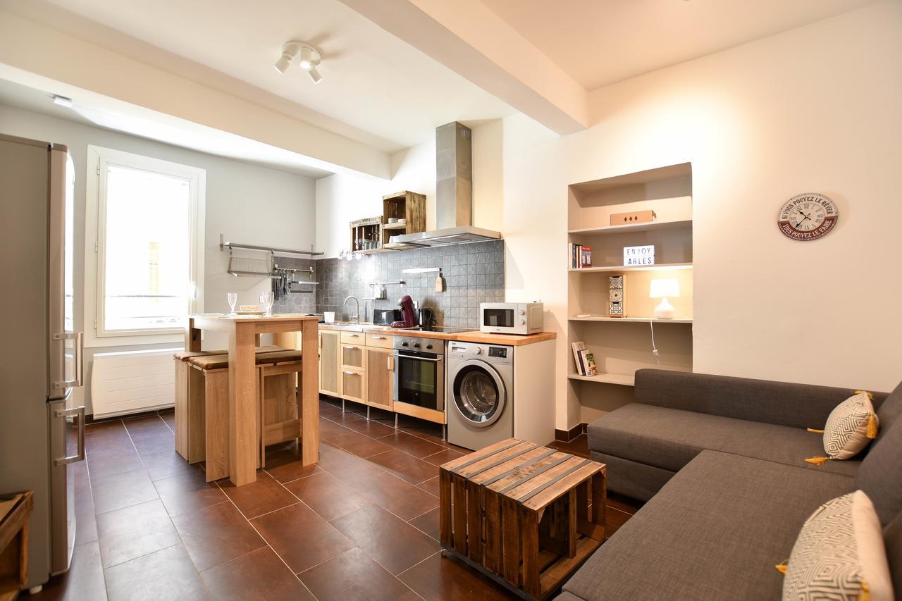 Succès - Très beau Duplex dans le coeur de la ville d'Arles Esterno foto